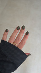 Dark Olive - Kort (pre-order)